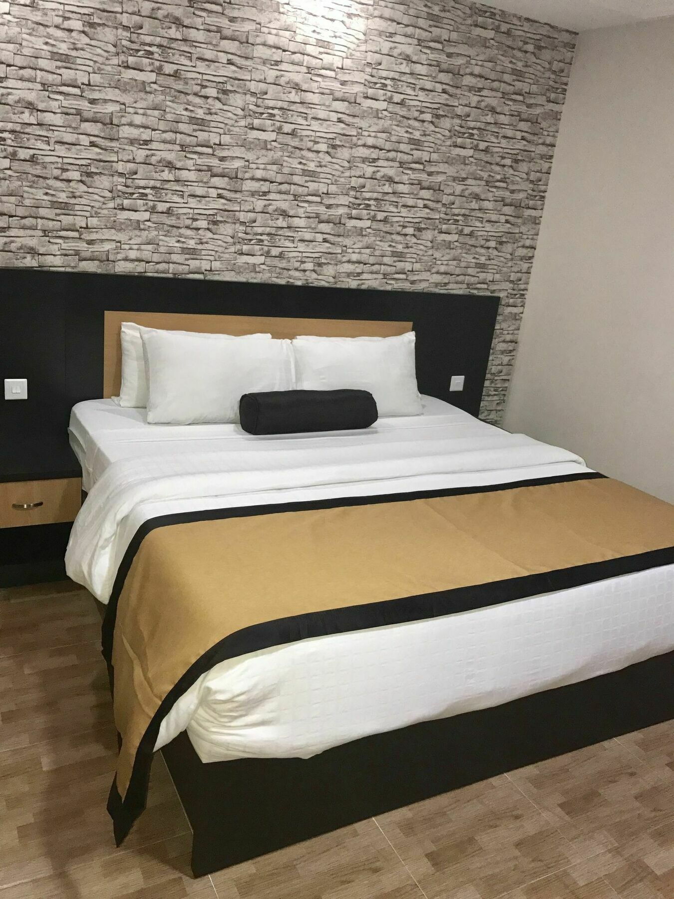 Msquare Hotel Gra Икея Экстерьер фото