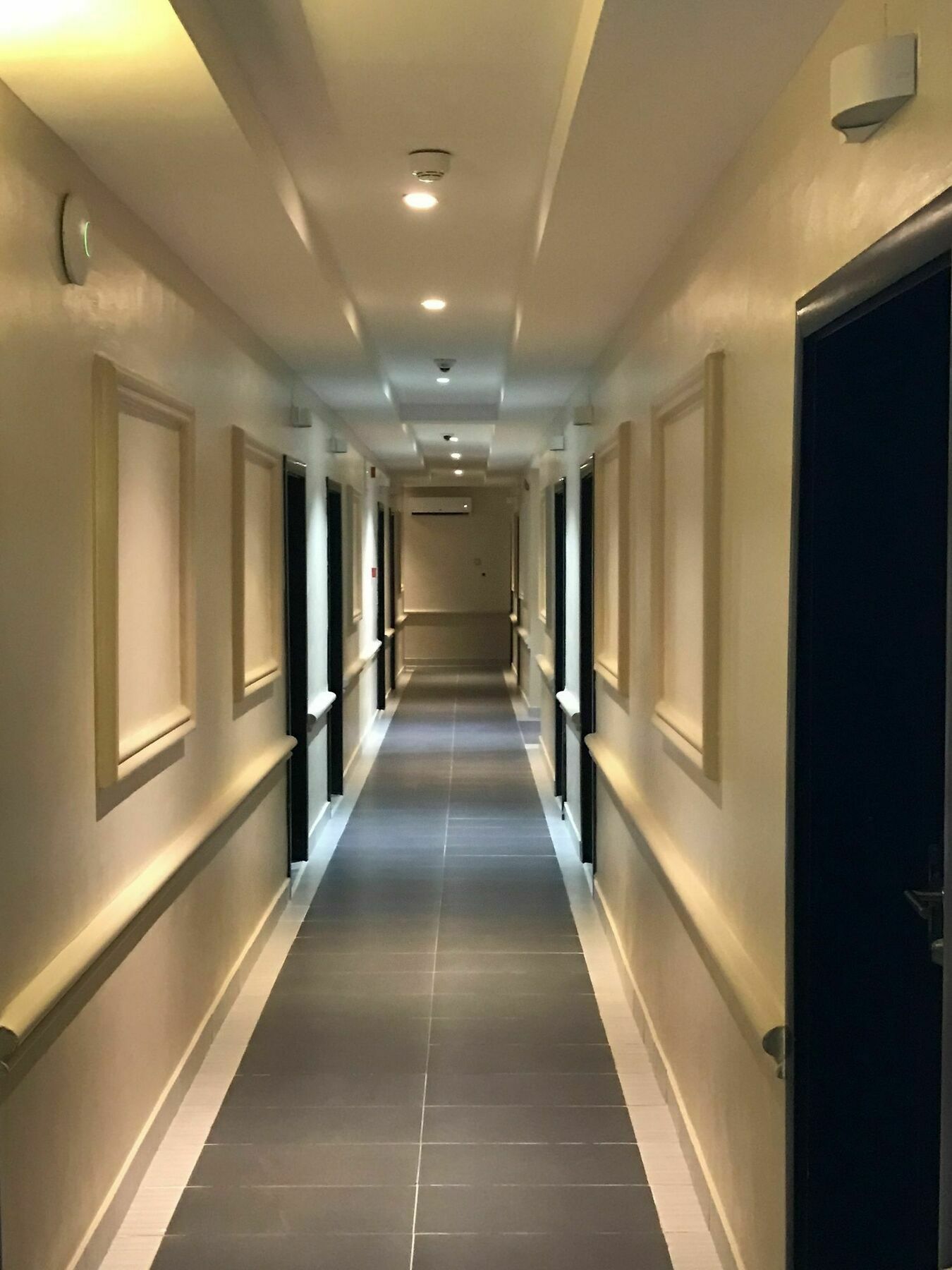 Msquare Hotel Gra Икея Экстерьер фото